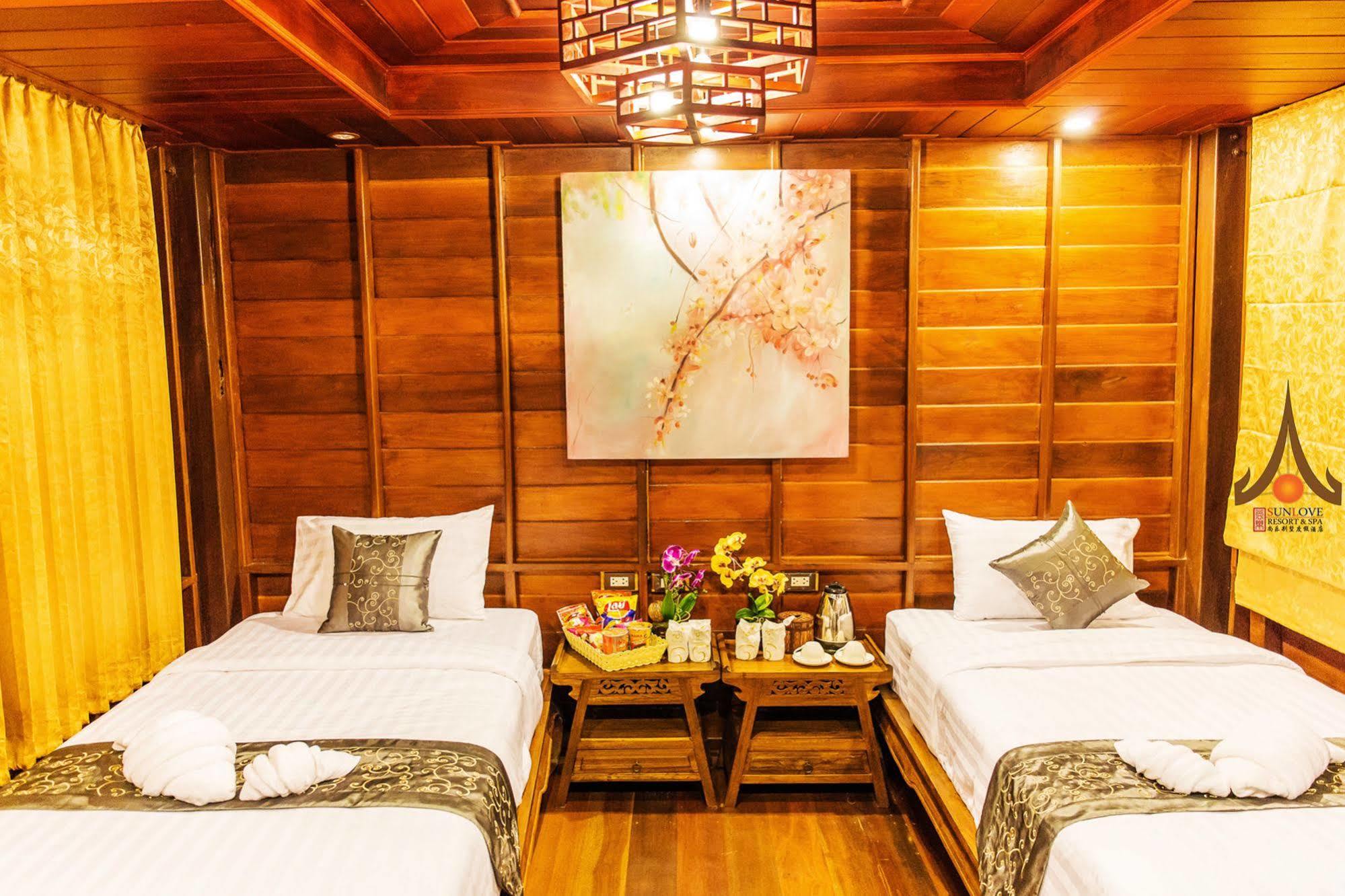 Sunlove Resort And Spa - Grand View 佛统 外观 照片