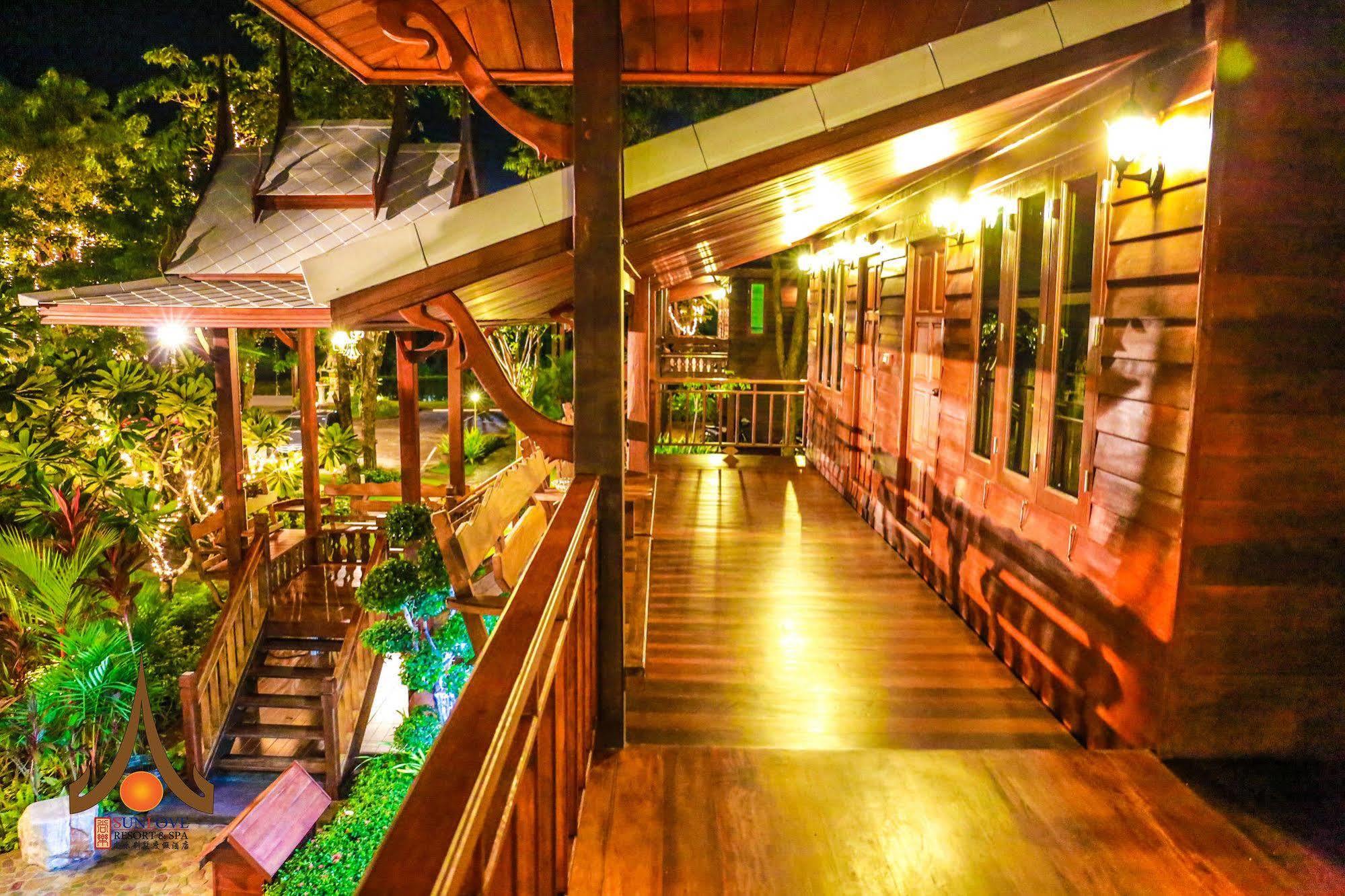 Sunlove Resort And Spa - Grand View 佛统 外观 照片